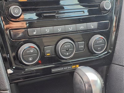 2021 Volkswagen Passat 2.0T R-Line