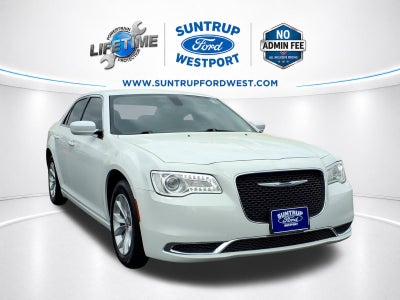 2023 Chrysler 300 Touring
