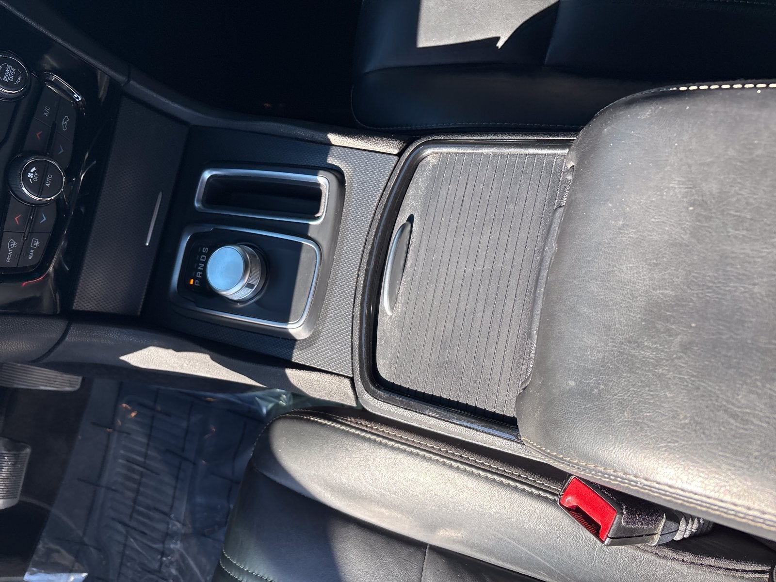 2016 Chrysler 300 S
