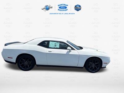 2021 Dodge Challenger SXT