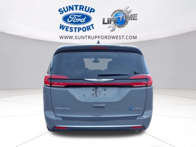 2023 Chrysler Pacifica Hybrid Touring L