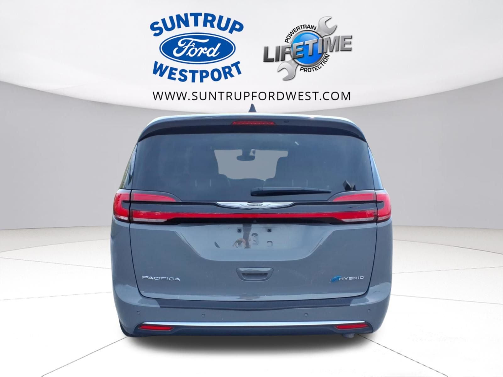 2023 Chrysler Pacifica Hybrid Touring L