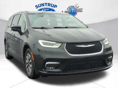 2024 Chrysler Pacifica Hybrid Select