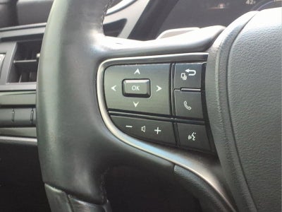 2022 Lexus ES 300h Luxury