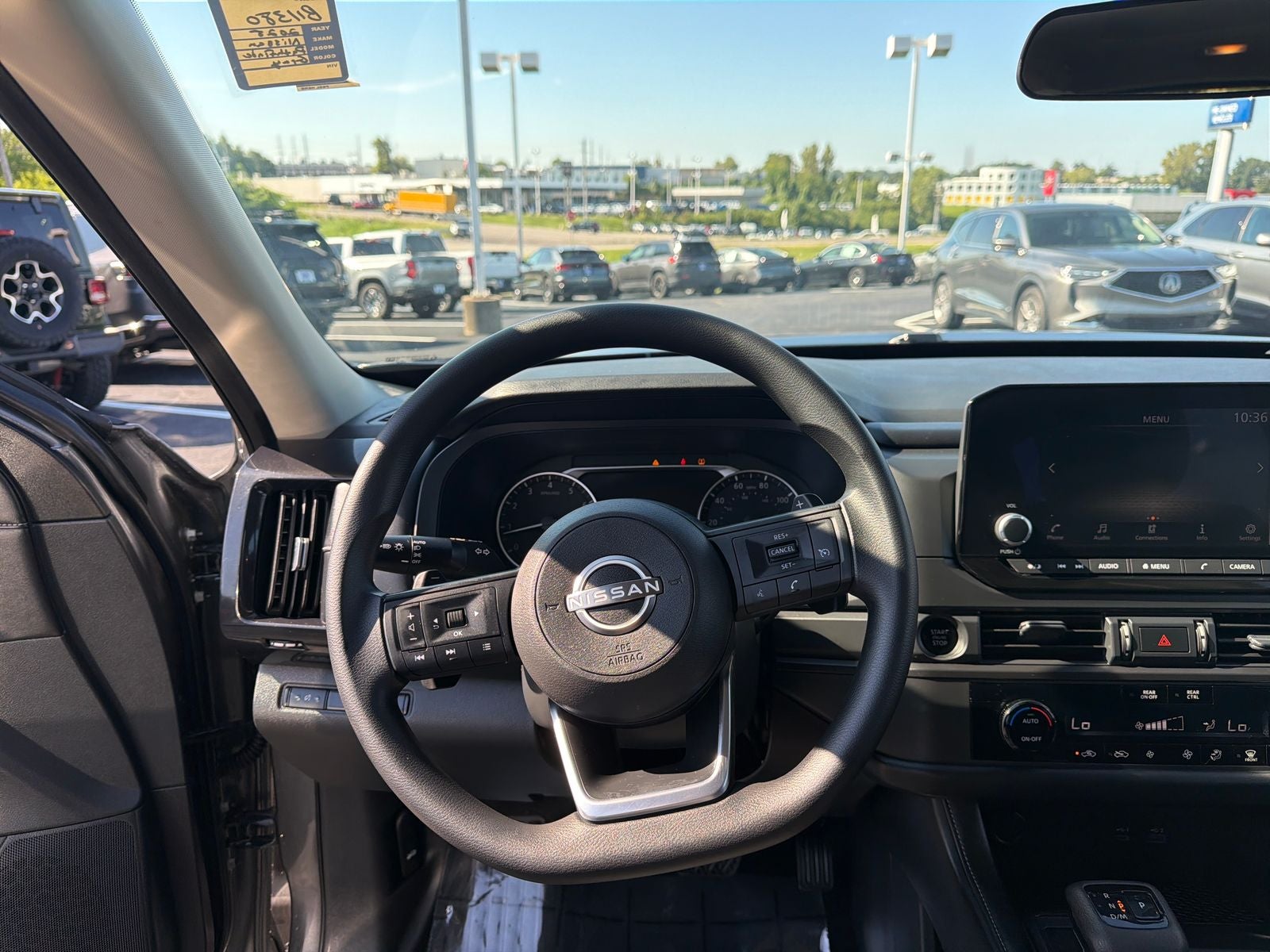 2025 Nissan Pathfinder S