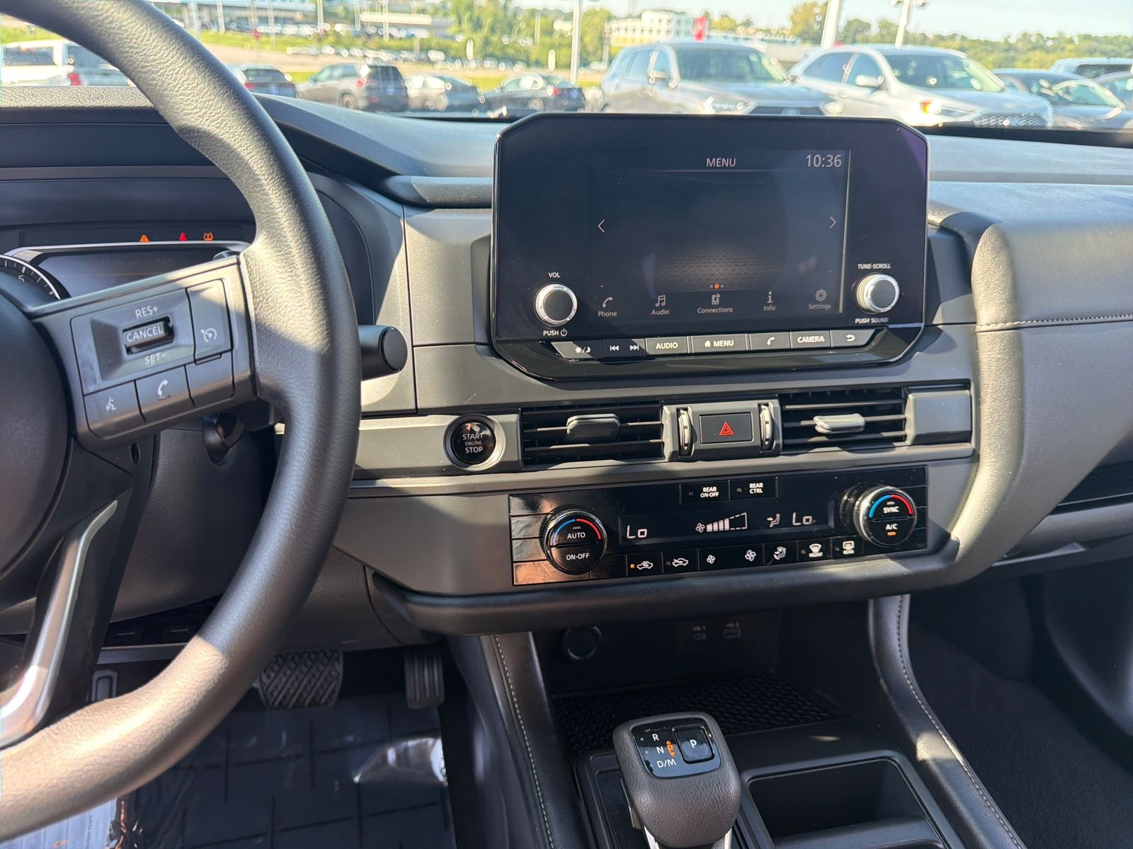 2025 Nissan Pathfinder S