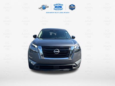 2025 Nissan Pathfinder S
