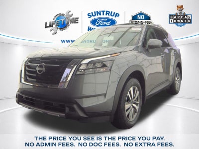 2025 Nissan Pathfinder SL