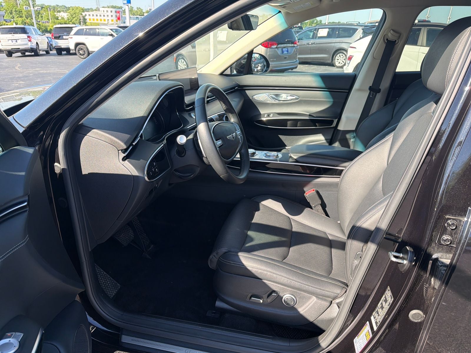 2025 Genesis GV70 2.5T