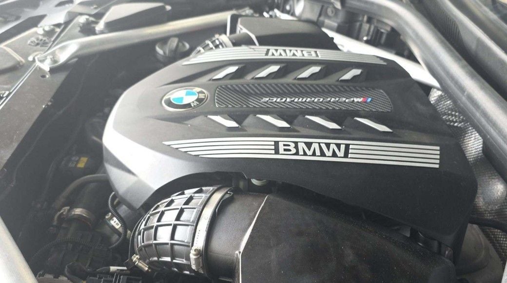 2021 BMW X6 M50i