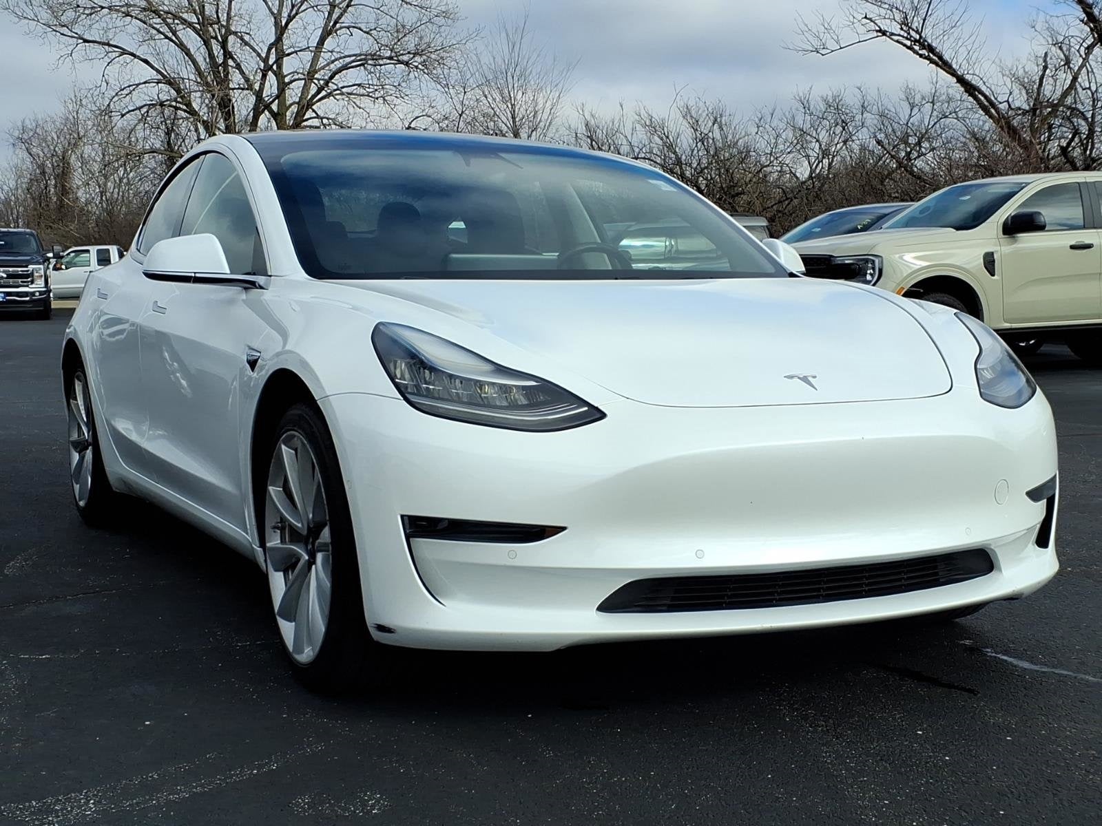 2019 Tesla Model 3 Standard Range Plus