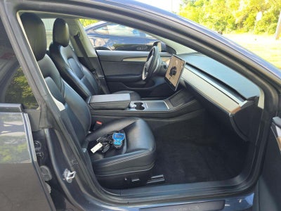 2022 Tesla Model 3 Base