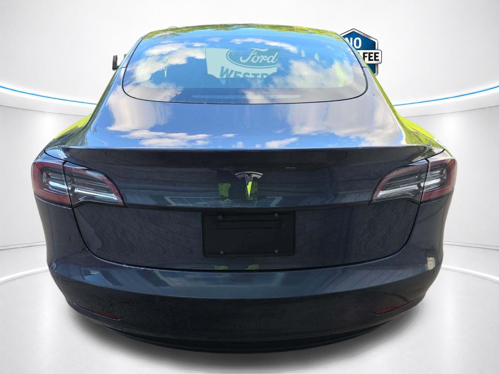 2022 Tesla Model 3 Base