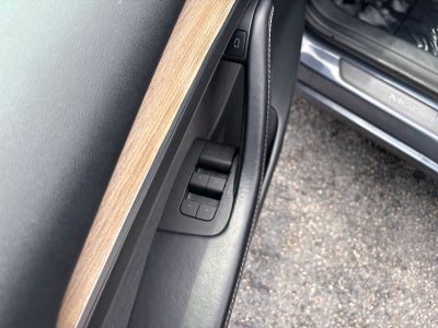 2022 Tesla Model 3 Base