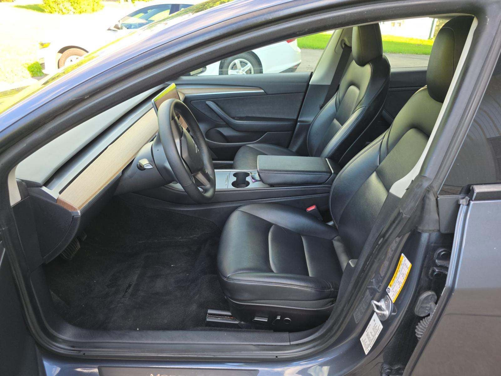 2022 Tesla Model 3 Base