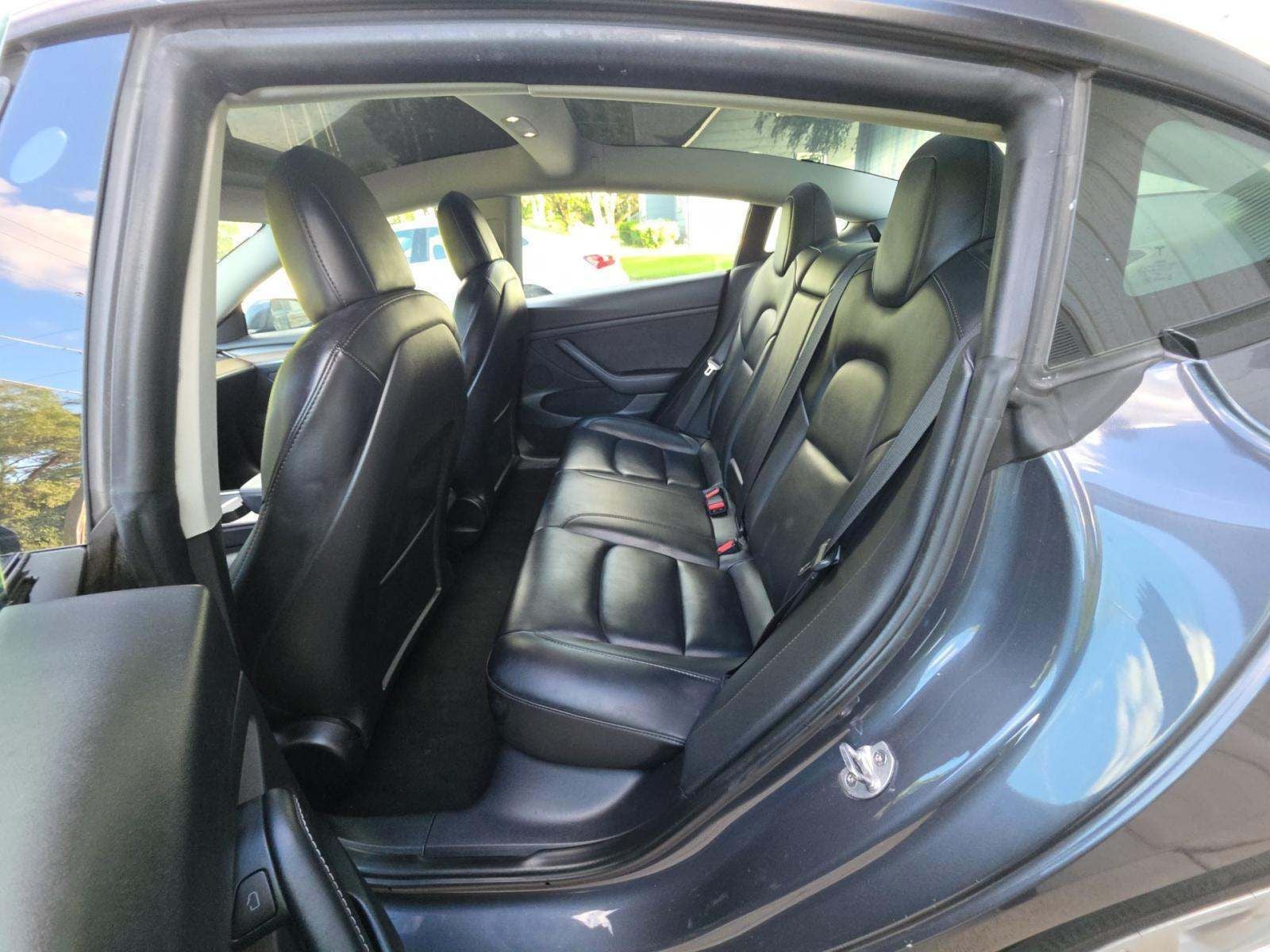2022 Tesla Model 3 Base