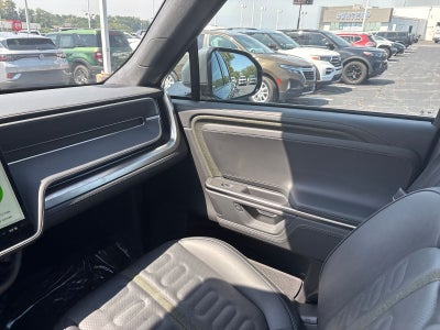 2025 Rivian R1S Adventure Dual Motor Standard Pack