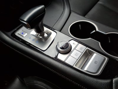 2022 Genesis G70 2.0T