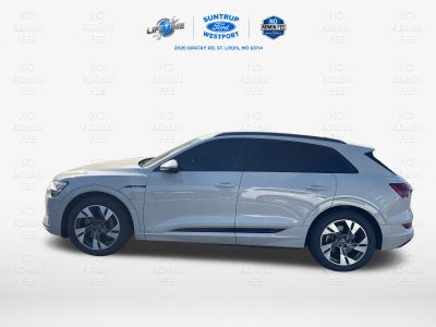 2021 Audi e-tron Premium quattro