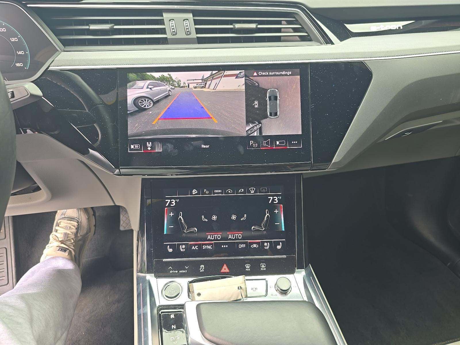 2024 Audi Q8 Sportback e-tron Prestige S line quattro
