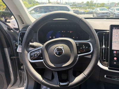 2025 Volvo XC90 B5 Plus 2025.5