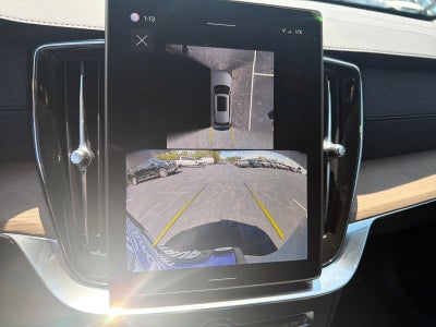 2025 Volvo XC90 B5 Plus 2025.5